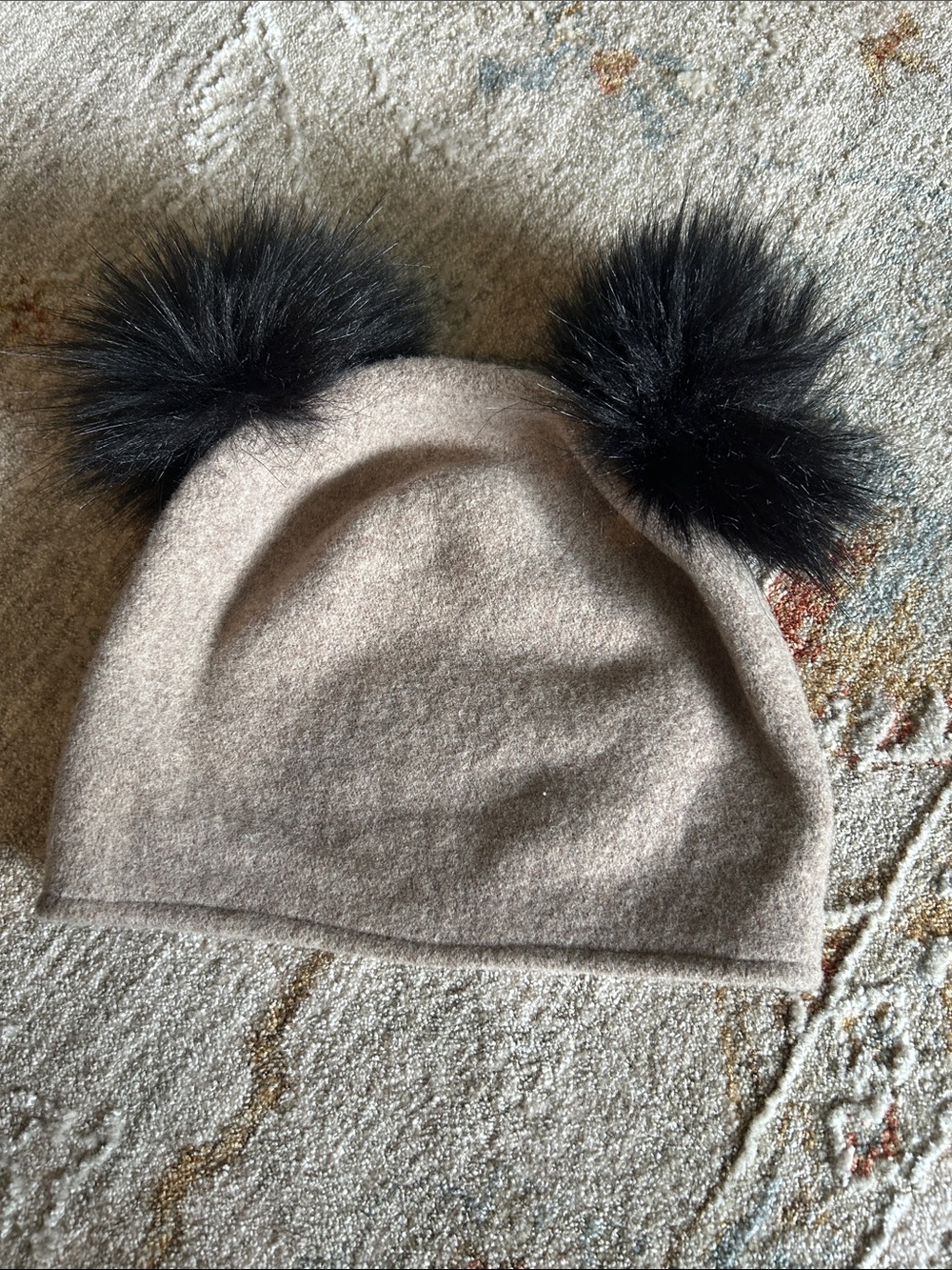Women's Double Pom Beanie Hat - Beige with Black Poms 100% Wool Likr new